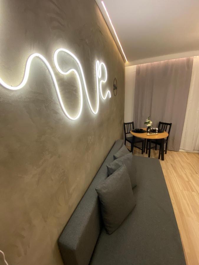Love Glow Studio Krakau Buitenkant foto