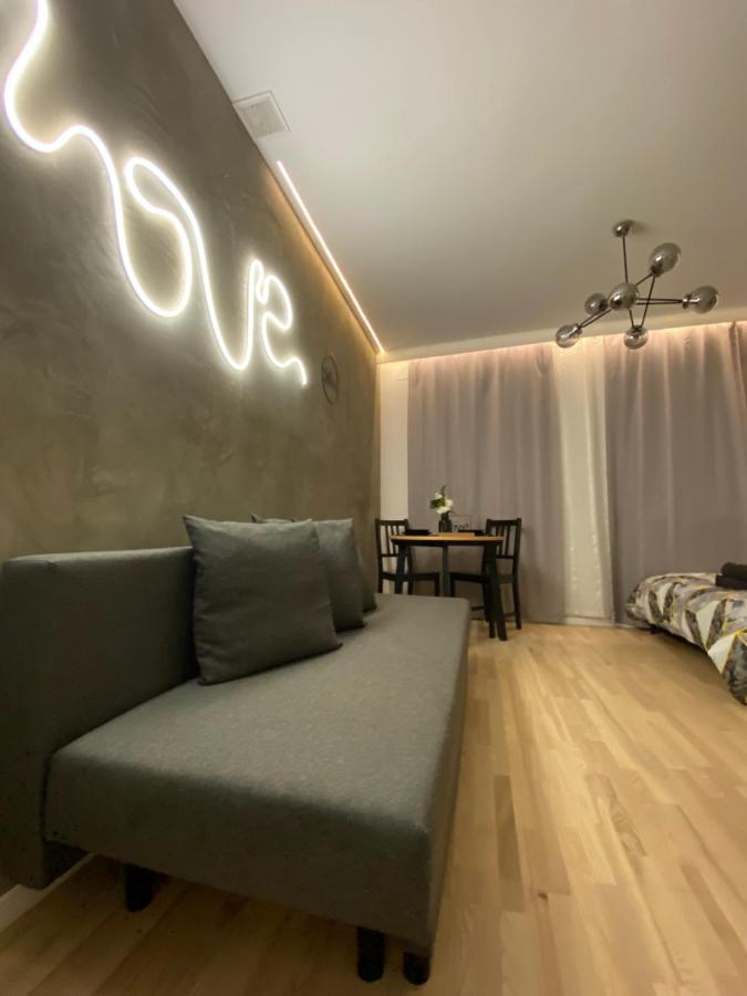 Love Glow Studio Krakau Buitenkant foto
